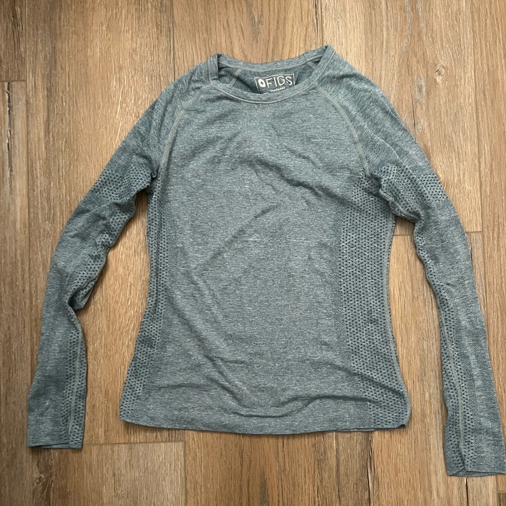 Figs Sage Green Cropped Long Sleeve Underscrub